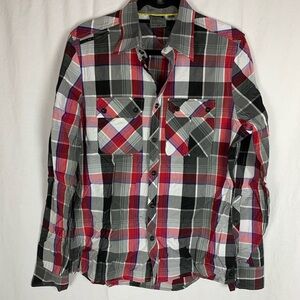 JC Rags plaid men’s shirt